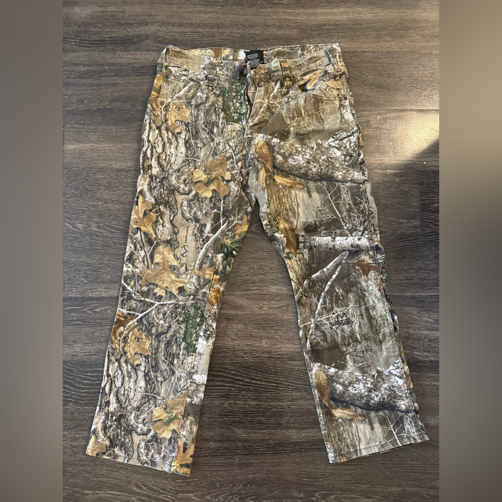 Realtree Camouflage Outdoor Pants